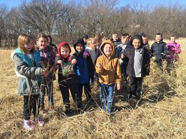 Students Visit Volland Store